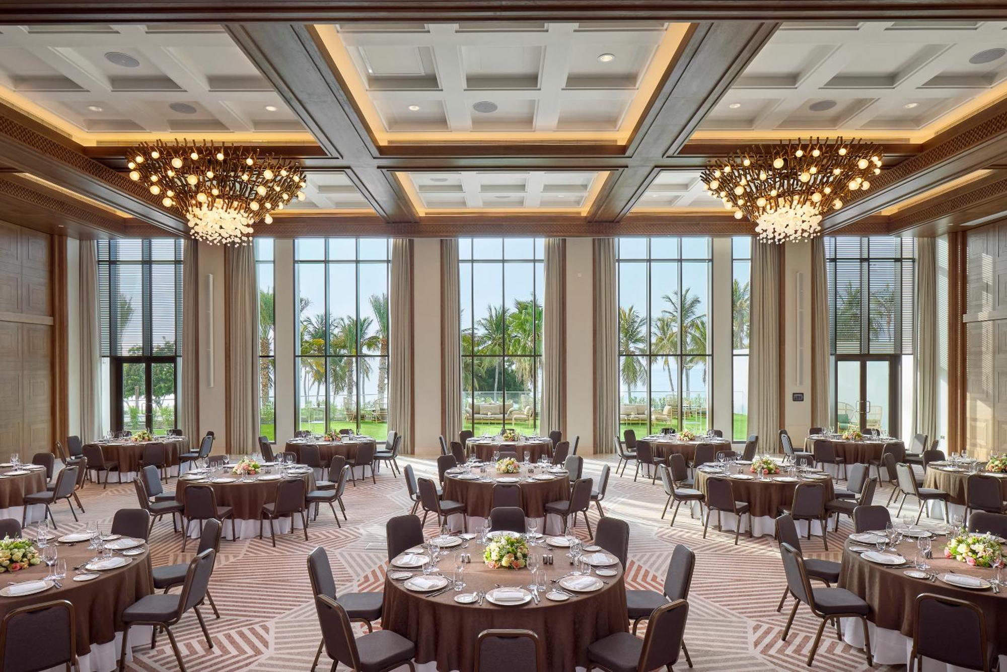 Отель Mandarin Oriental, Маскат Экстерьер фото